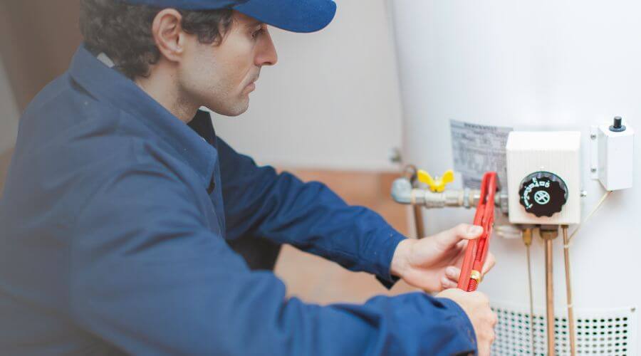 Expert burst pipe repair services in Flushing, MI